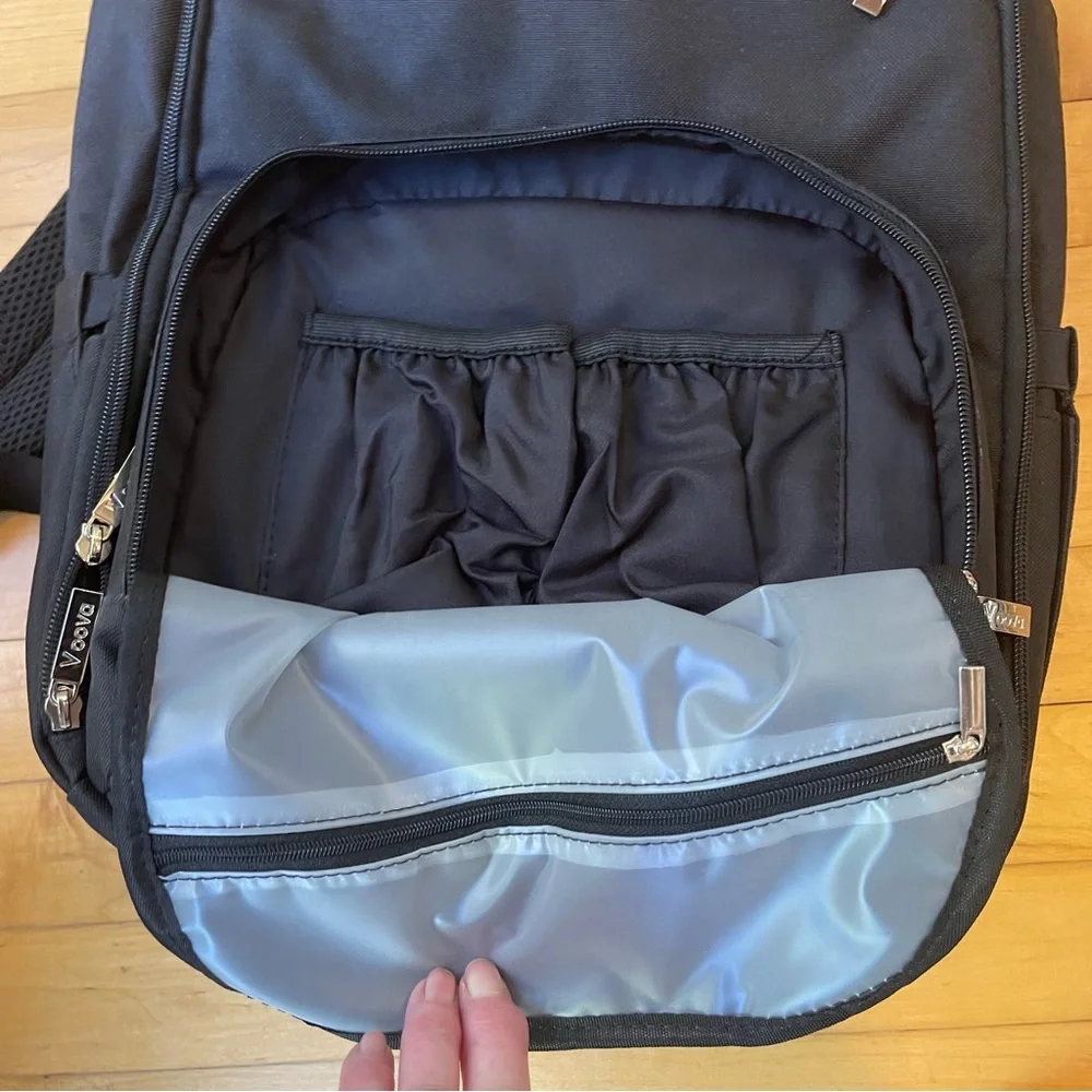 NEW! Voova Black Backpack
